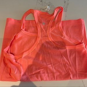 Lululemon Swiftly Tech Tank 1.0 in Coral